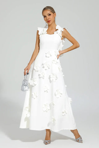 Elina – Weißes Maxikleid mit 3D-Blumen und Volantärmeln - Cecile Lavelle