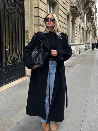 Colette – Langer Damen Trenchcoat in Schwarz mit Gürtel & Oversize-Look