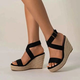 Solana – Elegante Keilsandaletten mit Bastsohle & Kreuzriemen