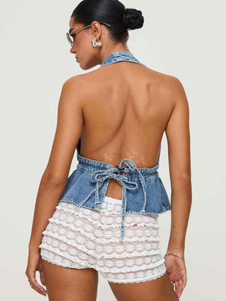 Luna – Rückenfreies Denim-Top mit tiefem V-Ausschnitt und Taillenbindung