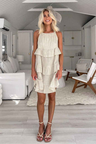 Lina – Stufenkleid aus Baumwolle in Naturweiß