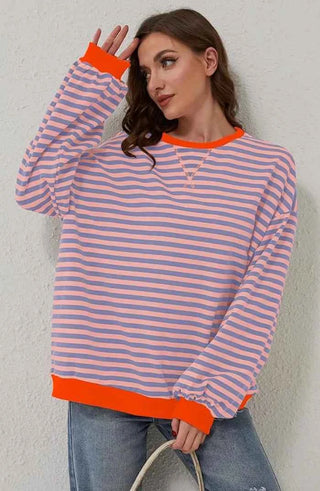 Locker geschnittener Streifenpullover