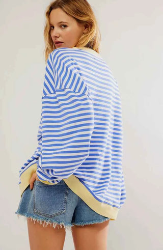 Locker geschnittener Streifenpullover
