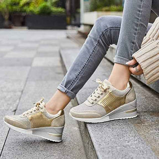Platform sneaker