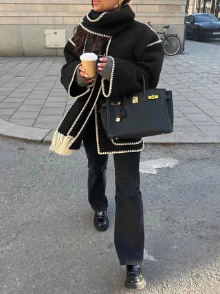 Kurze Wickeljacke mit Schalkragen