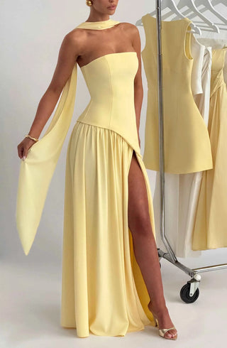 Maxikleid mit Beinschlitz und Drapée-Detail