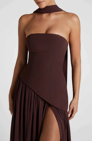 Maxikleid mit Beinschlitz und Drapée-Detail
