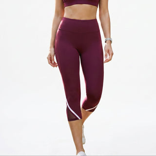 Hochtaillierte Capri-Leggings mit Bequemer Stretch-Passform-Women’s Activewear-Cecile Lavelle-Burgunderrot-S-Cecile Lavelle