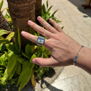 Zeitloser Charme Ringuhr