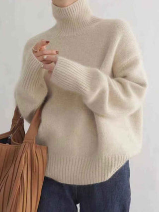 Gerippter Pullover mit Streifen