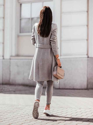 Doppelreihiger Trenchcoat tailliert
