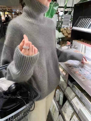 Gerippter Pullover mit Streifen