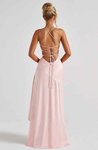 Maxikleid mit Rüschenabschluss