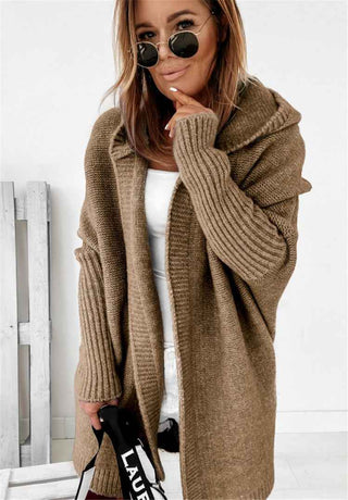 Oversize Strickjacke mit Kapuze