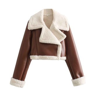Kurze Jacke mit Teddyfutter