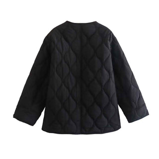 Taillierte Steppjacke mit Knopfverschluss