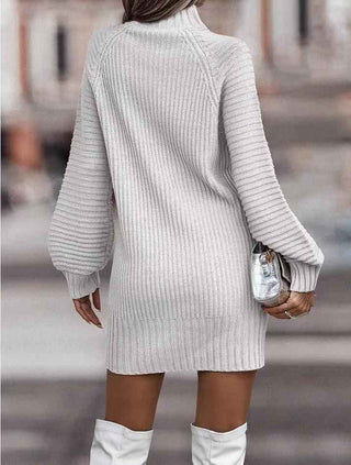 Figurbetontes Strickkleid