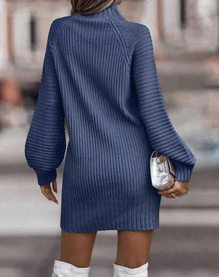 Figurbetontes Strickkleid