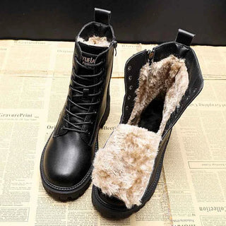 Schwarze Winterstiefel