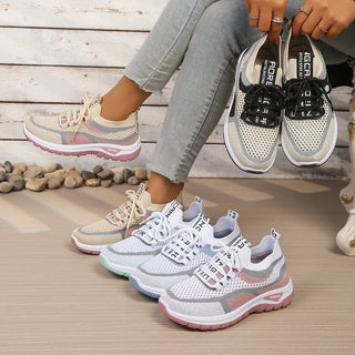 Sportliche Damen Sneaker Mit Komfortabler Sohle-Sneakers-Cecile Lavelle-Cecile Lavelle