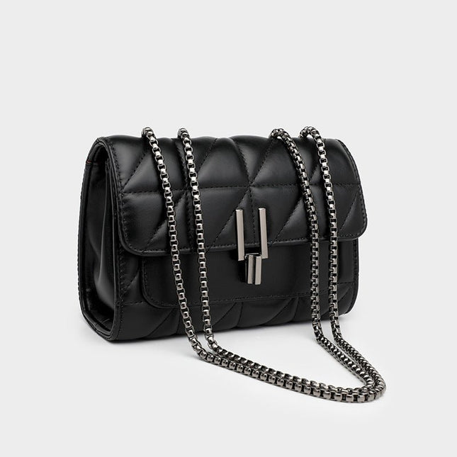 Valeria – Stepp-Schultertasche aus Kunstleder mit Metallkette