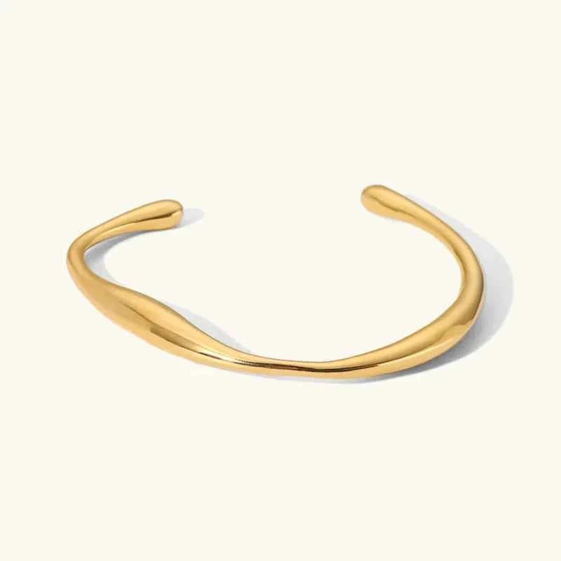 Bracelets Made of Gold