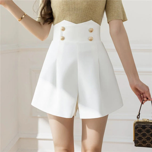 Alina – Elegante High Waist Shorts mit Zierknöpfen und A-Linien-Schnitt