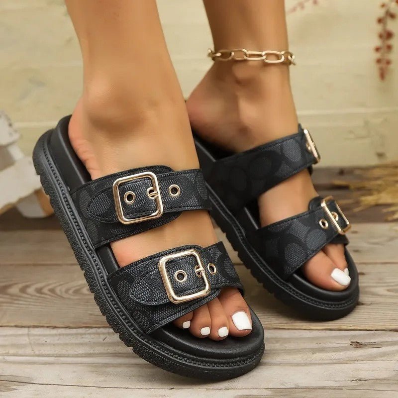 Comfortable women's sandals with buckles