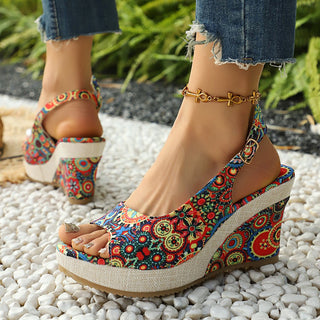 Boho Keilabsatz Sandalen mit Ethno Muster - Cecile LavelleMehrfarbig