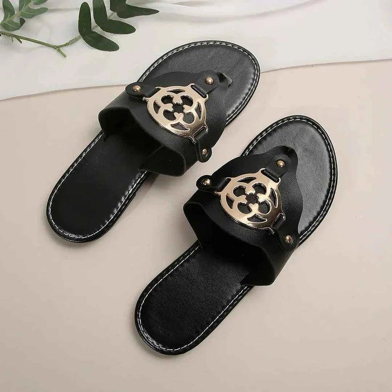 Calia – Elegant toe-post sandals with metal detail