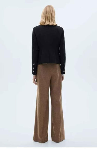 Carmen – Kurze Offiziersjacke mit Goldknöpfen und Pattentaschen - Cecile LavelleSchwarz