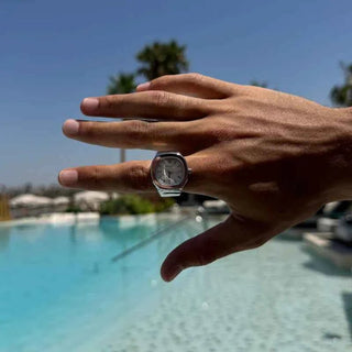 Elegante Touch Ringuhr - Cecile LavelleSilber - Schwarz