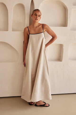 Elegantes Sommer langes Kleid mit Spaghettiträgern - Cecile LavelleCreme