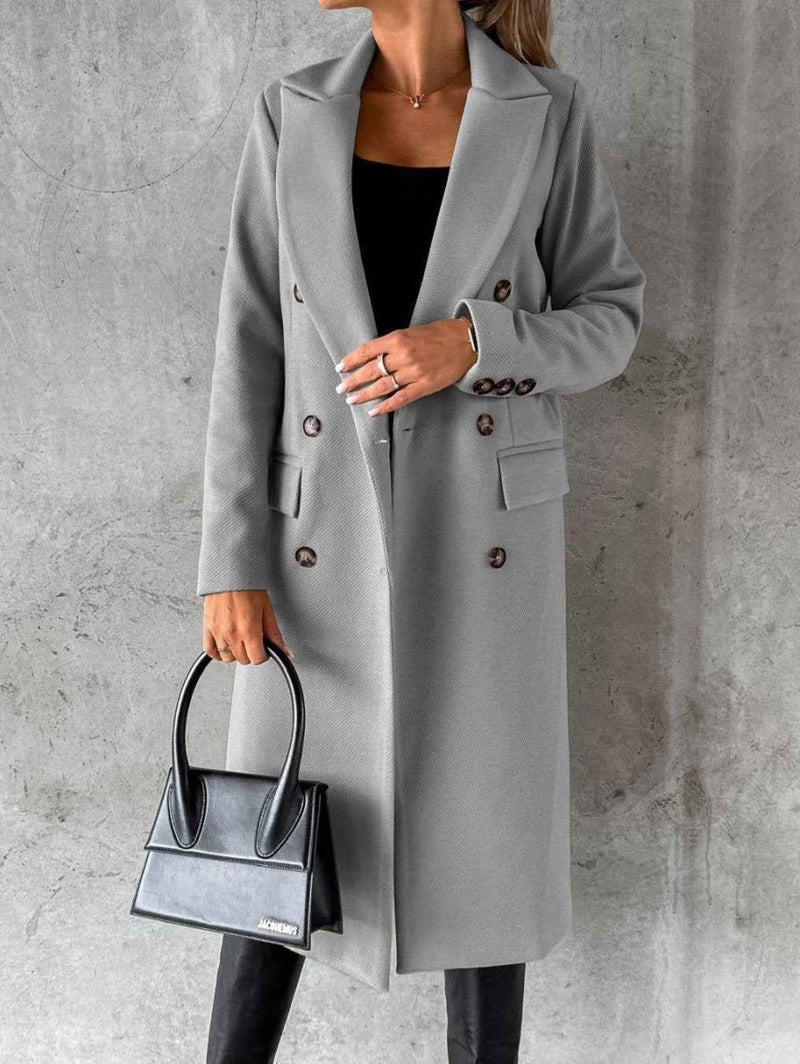 Figurbetonter Trenchcoat in Long-Form