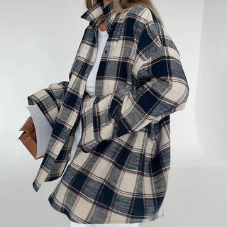 Lina – Kariertes Baumwollhemd in Oversized-Passform mit Knopfleiste