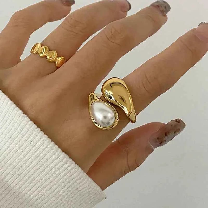 Gold Ring with Pearl