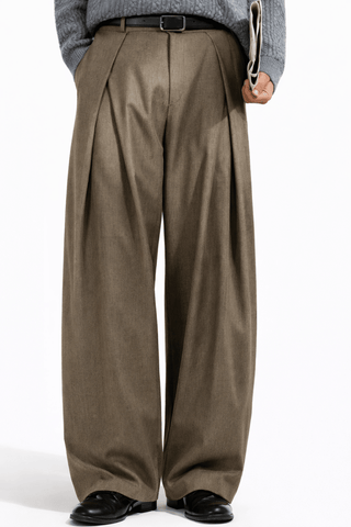 Herren Weite Stoffhose im Pantalon Stil - Cecile LavelleTaupe