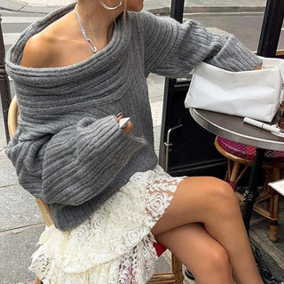Ines – Oversized Off - Shoulder Pullover aus geripptem Strick - Cecile LavelleGrau