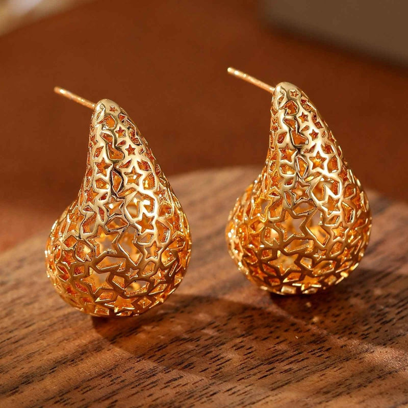 Isabella – Teardrop luxury earrings with delicate star pattern