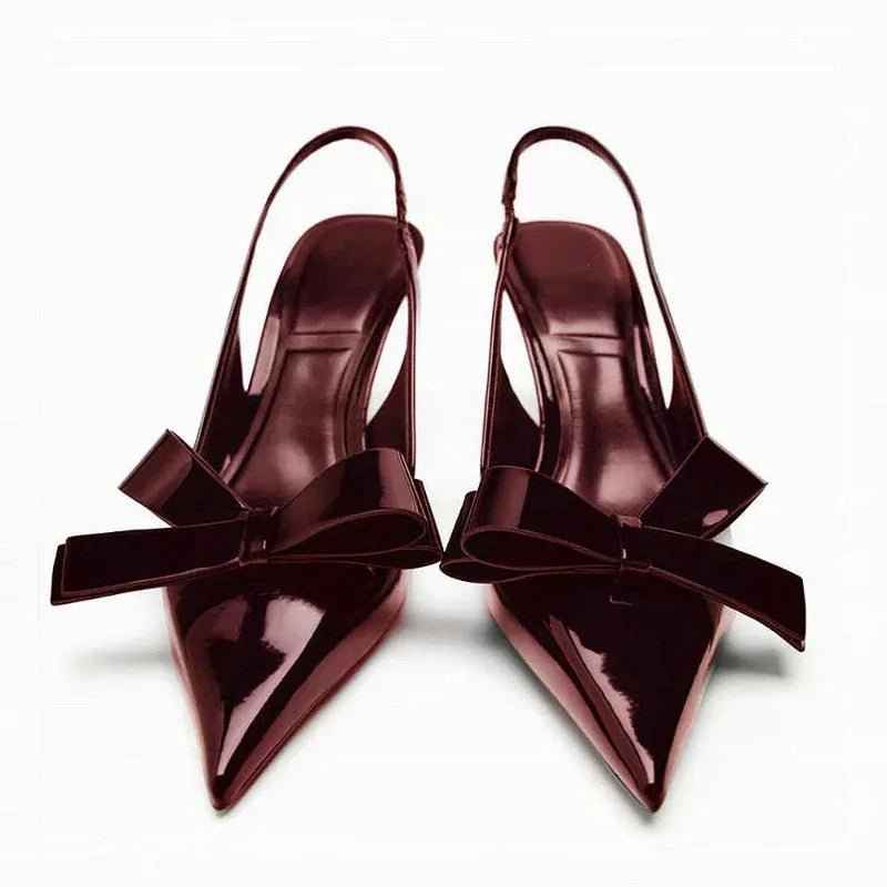 Isabelle – Slingback pumps with pointed toe and bow detail