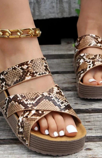 Solina – Sandales à plateforme confortables avec bride tressée et design croisé