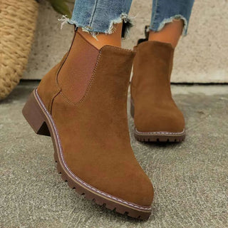klassische Chelsea Boots - Cecile LavelleBraun
