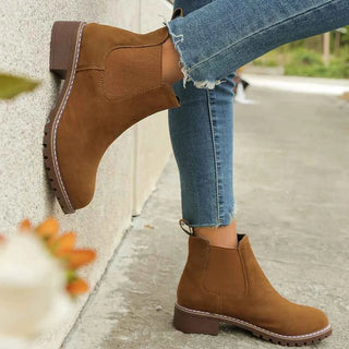 klassische Chelsea Boots - Cecile LavelleGrün