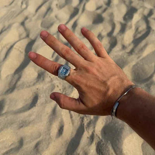 Klassische Edge Ringuhr - Cecile LavelleSilber - Blau