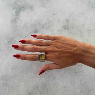 Klassische Edge Ringuhr - Cecile LavelleSilber - Gelb