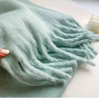 Kuscheliger Winterschal - Cecile LavelleHellgrün