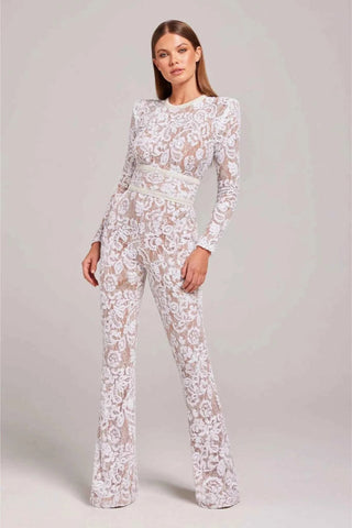 Langärmliger Spitzen Jumpsuit - Cecile LavelleWeiß