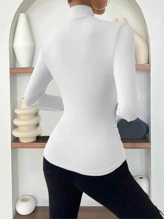 lara – long - sleeve mit eleganter wickeloptik - Cecile LavelleWeiß