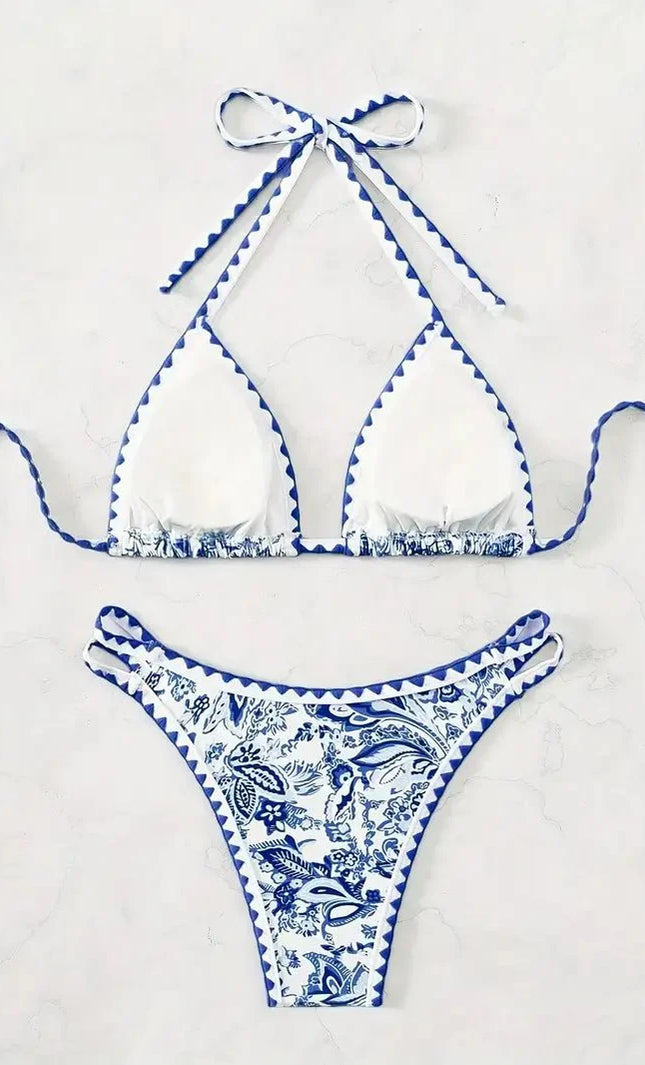 Santorini – Boho Triangle Bikini mit Paisley-Muster & Schnür-Details