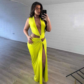 Ava – Maxikleid mit Beinschlitz & Wickel-Effekt